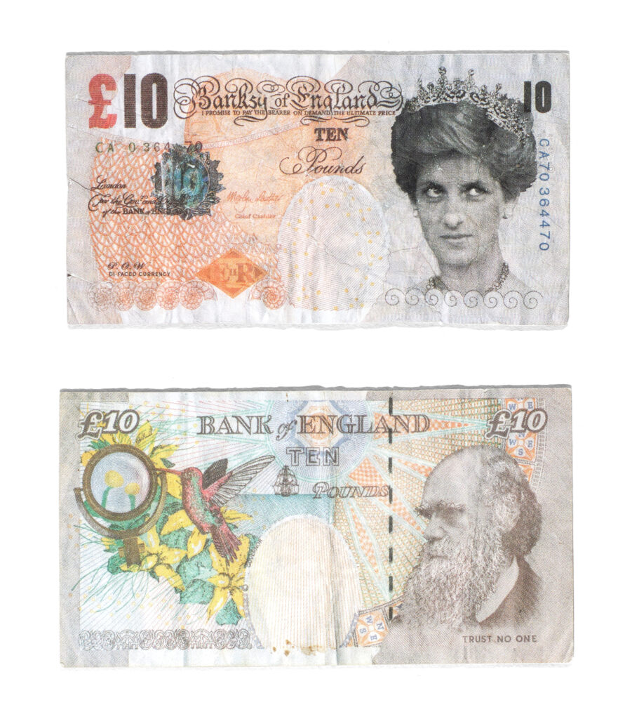 Di-faced Tenner_15.2 x 14.6 cm